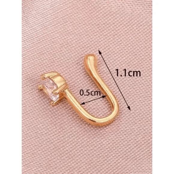 GOLD DIAMOND NOSE RING CUFF - Picture 5 of 6